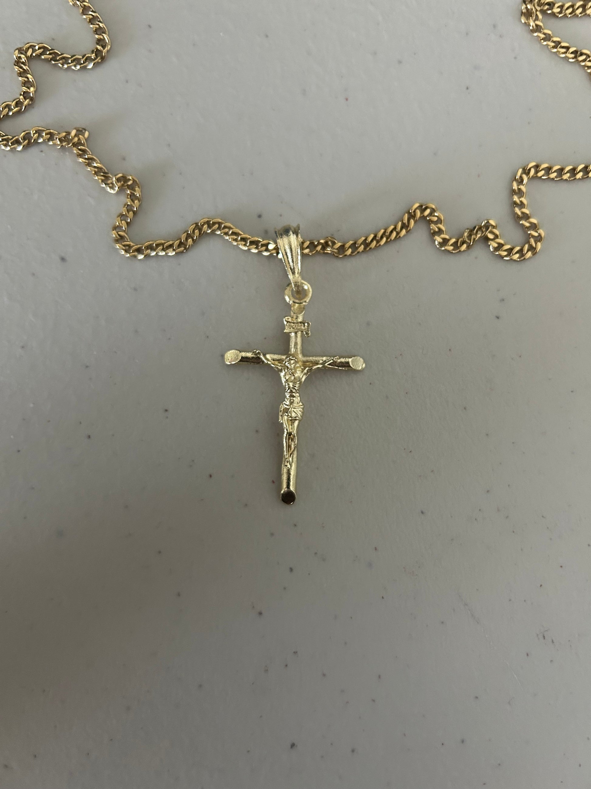 “GOLDEN REDEEMER” Crucifix Pendant – 14K Gold-Plated